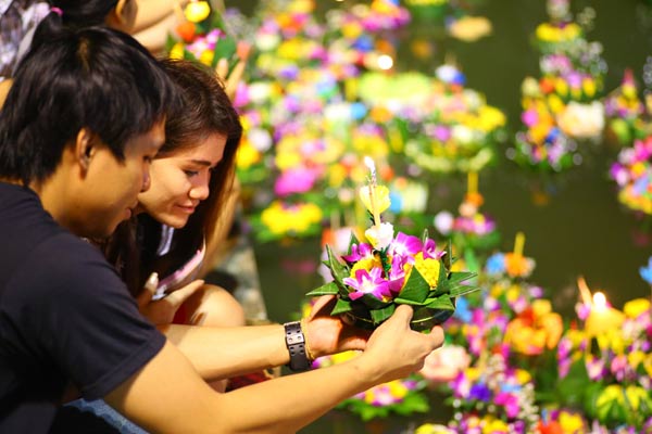 ลอยกระทง 2559 ลอยกระทง 2559