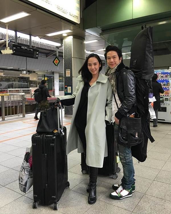 อั้ม แอมป์ เที่ยวญี่ปุ่น อั้ม แอมป์ เที่ยวญี่ปุ่น