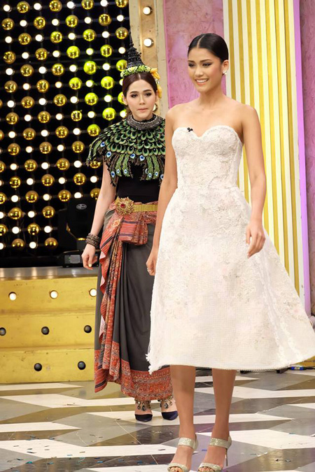 แนท อนิพรณ์ ปะทะ ชมพู่ อารยา แนท อนิพรณ์ ปะทะ ชมพู่ อารยา