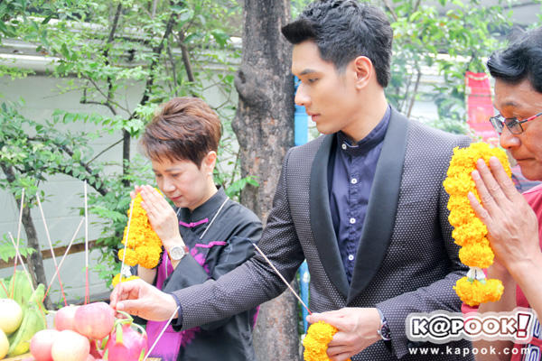 บวงสรวงละคร แม่อายสะอื้น บวงสรวงละคร แม่อายสะอื้น