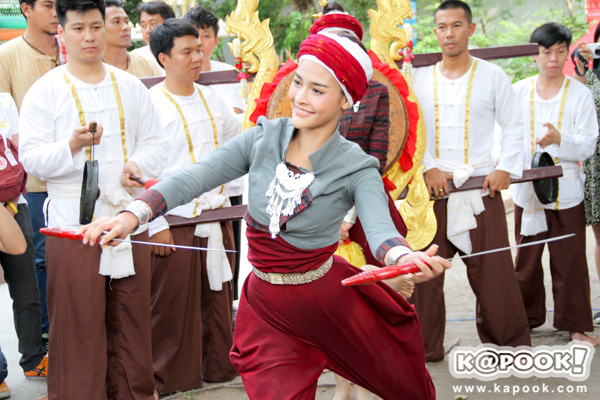 บวงสรวงละคร แม่อายสะอื้น บวงสรวงละคร แม่อายสะอื้น