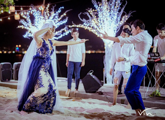 กุ๊บกิ๊บ บี้ KPN กุ๊บกิ๊บ บี้ KPN