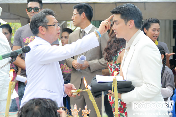 พริ้ง คนเริงเมือง บวงสรวง พริ้ง คนเริงเมือง บวงสรวง