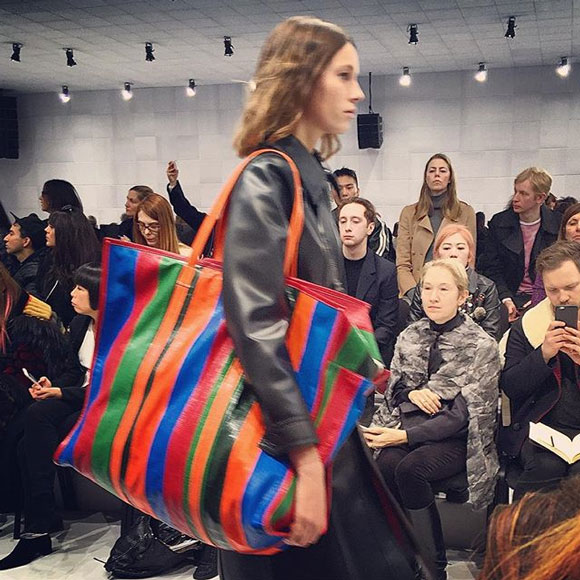 กระเป๋าสายรุ้ง กระเป๋าสายรุ้ง