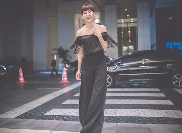 เบลล่า ราณี ผมหน้าม้า เบลล่า ราณี ผมหน้าม้า