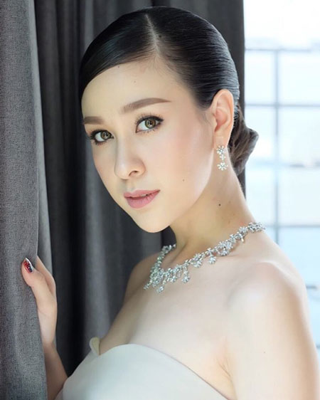 ฝ้าย เวฬุรีย์ ฝ้าย เวฬุรีย์