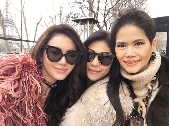 ใหม่ ดาวิกา แฟชั่น ใหม่ ดาวิกา แฟชั่น