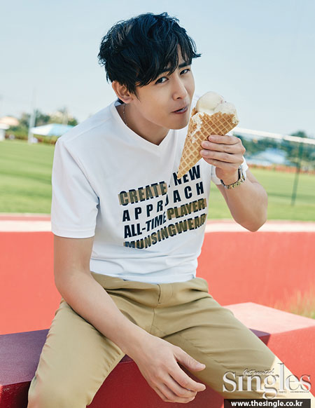 นิชคุณ 2PM ถ่ายแบบ นิชคุณ 2PM ถ่ายแบบ