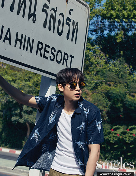 นิชคุณ 2PM ถ่ายแบบ นิชคุณ 2PM ถ่ายแบบ