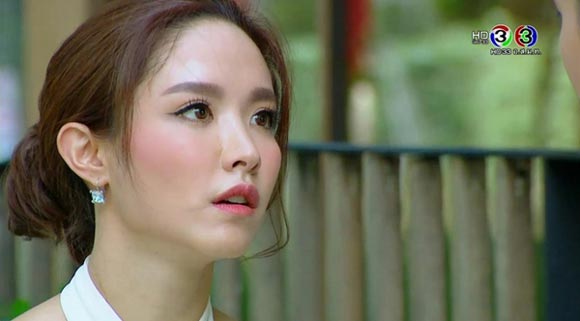 เพียงชายคนนี้ไม่ใช่ผู้วิเศษ เพียงชายคนนี้ไม่ใช่ผู้วิเศษ