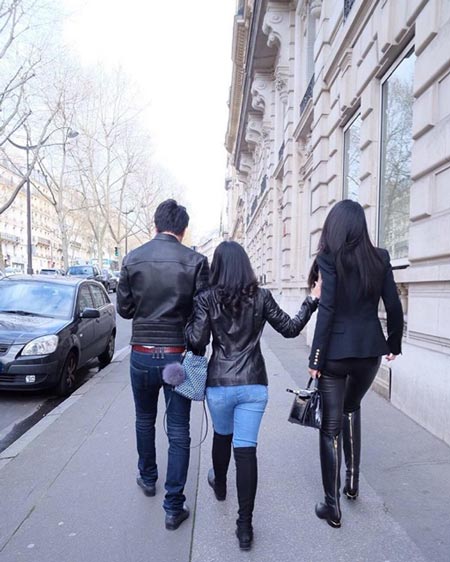 อั้ม แอมป์ อั้ม แอมป์