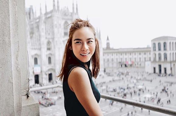 คริส หอวัง คริส หอวัง