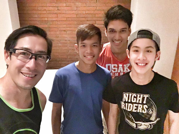 ลูกชาย เจ เจตริน ลูกชาย เจ เจตริน