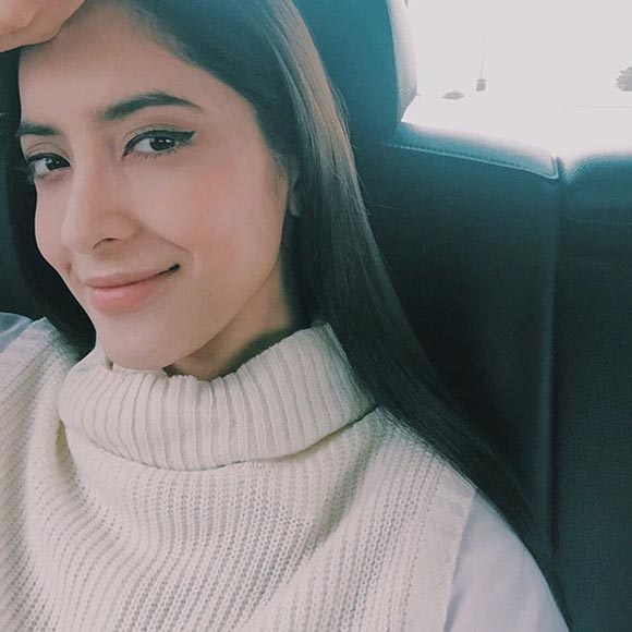 พิ้งกี้ สาวิกา พิ้งกี้ สาวิกา