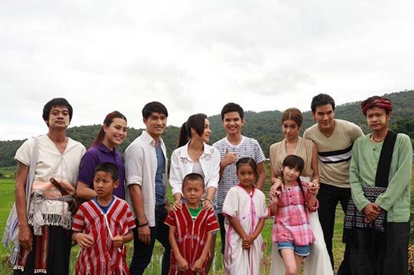 โมนา อนุธิดา โมนา อนุธิดา