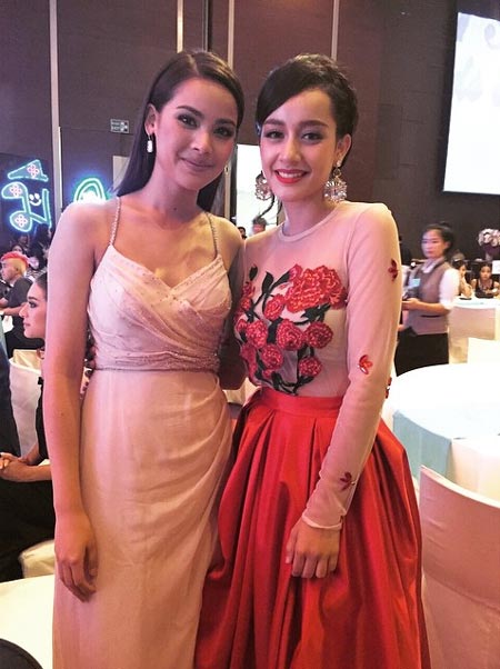 โมนา อนุธิดา โมนา อนุธิดา