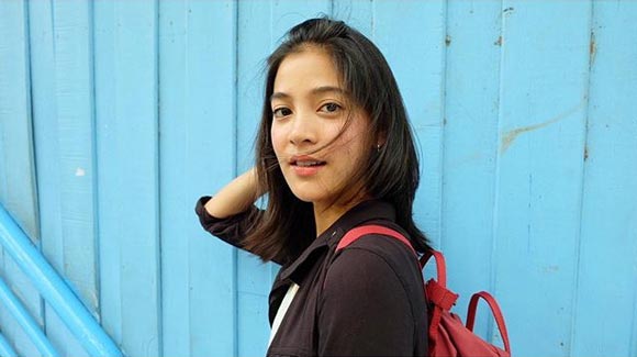 สายป่าน อภิญญา ตัดผมสั้น สายป่าน อภิญญา ตัดผมสั้น