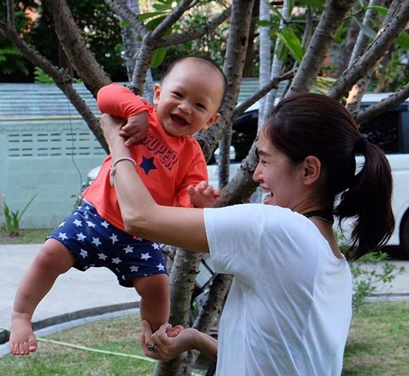 พลอย พลอยพรรณ น้องพูม่า พลอย พลอยพรรณ น้องพูม่า