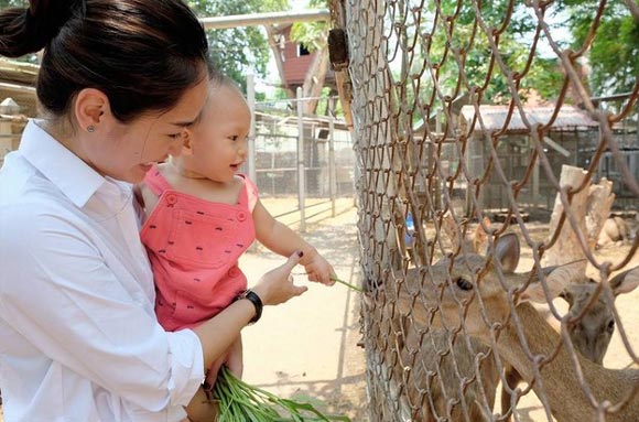 พลอย พลอยพรรณ น้องพูม่า พลอย พลอยพรรณ น้องพูม่า