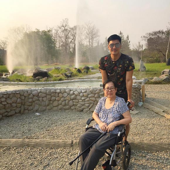 เคลลี่ นาย ชนุชตรา เคลลี่ นาย ชนุชตรา