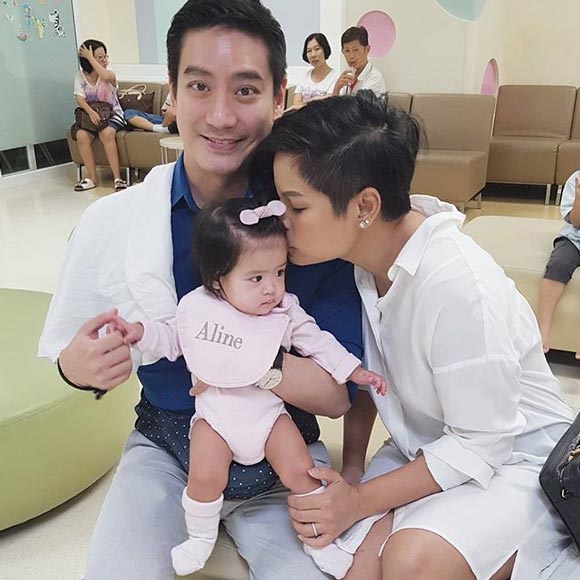 หมอโอ๊ค โอปอล์ น้องอลิน หมอโอ๊ค โอปอล์ น้องอลิน