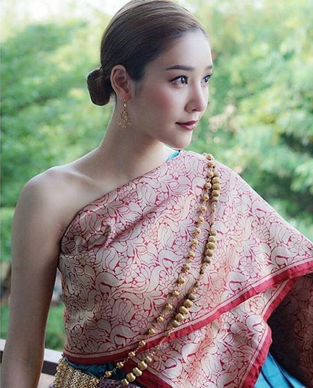 แตงโม ภัทรธิดา แต่งชุดไทย แตงโม ภัทรธิดา แต่งชุดไทย