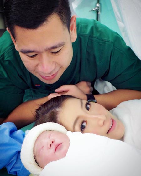 น้องดวิณ ลูกชาย เอิร์น จิรวรรณ น้องดวิณ ลูกชาย เอิร์น จิรวรรณ