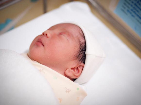 น้องดวิณ ลูกชาย เอิร์น จิรวรรณ น้องดวิณ ลูกชาย เอิร์น จิรวรรณ