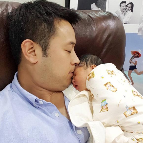น้องปริม ลูกสาวเบนซ์ มิค น้องปริม ลูกสาวเบนซ์ มิค
