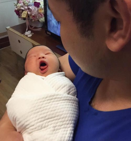 น้องปริม ลูกสาวเบนซ์ มิค น้องปริม ลูกสาวเบนซ์ มิค