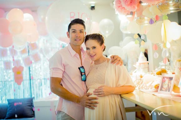 แอน อลิชา ท้อง แอน อลิชา ท้อง