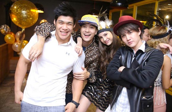 กอล์ฟ ขวัญ กอล์ฟ ขวัญ