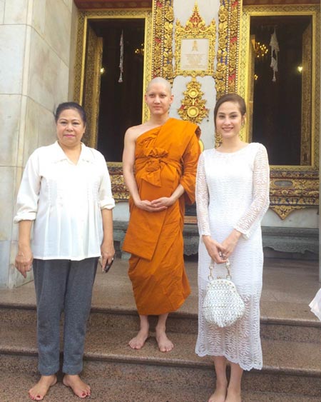 กอล์ฟ ขวัญ กอล์ฟ ขวัญ