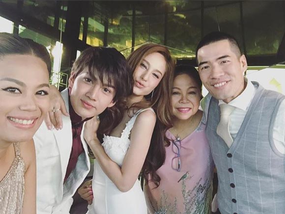 กอล์ฟ ขวัญ กอล์ฟ ขวัญ