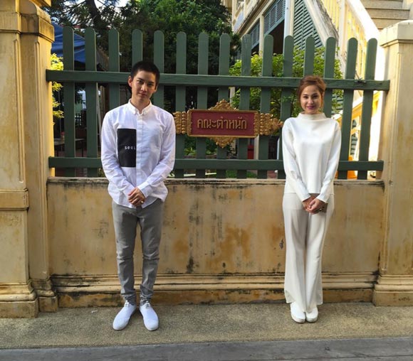 กอล์ฟ ขวัญ กอล์ฟ ขวัญ