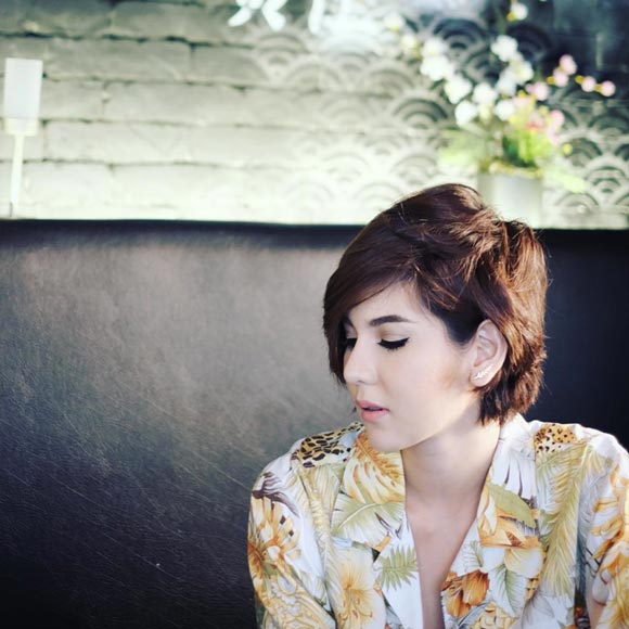 หมิว สิริลภัส หมิว สิริลภัส