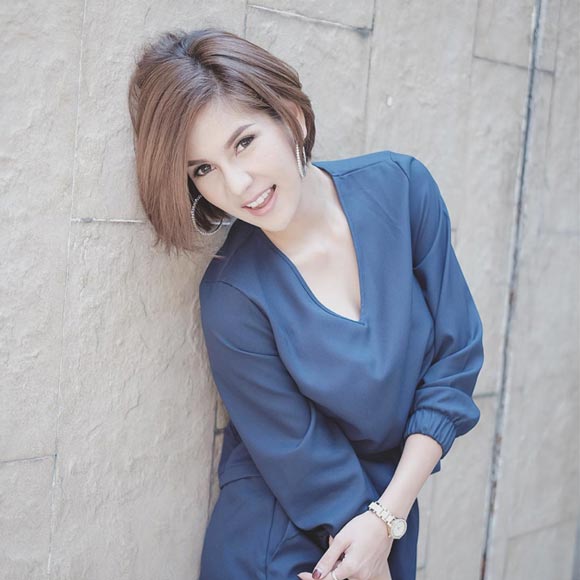 หมิว สิริลภัส หมิว สิริลภัส