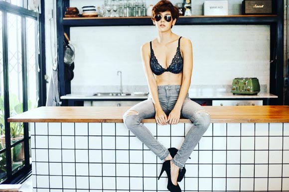 หมิว สิริลภัส หมิว สิริลภัส