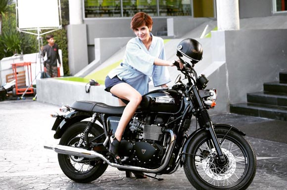 หมิว สิริลภัส หมิว สิริลภัส