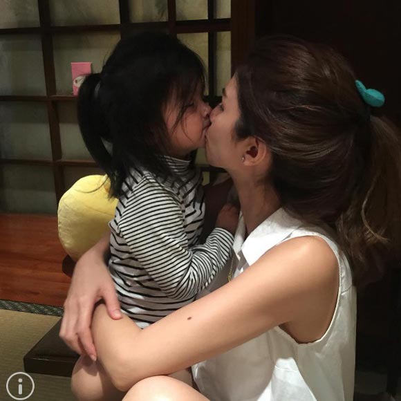 น้องมะลิ น้องมะลิ