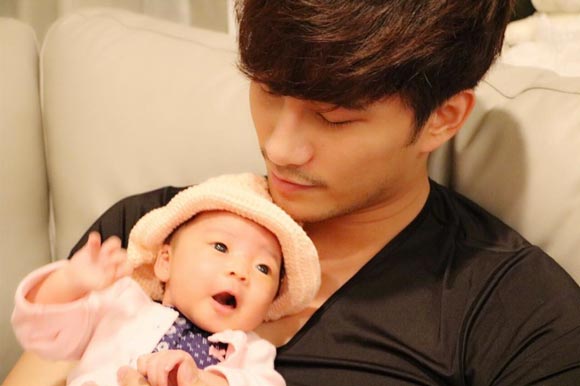 น้องเป่าเปา ถ่ายแบบ น้องเป่าเปา ถ่ายแบบ