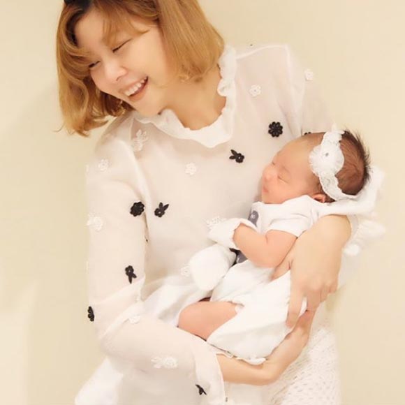 น้องเป่าเปา ถ่ายแบบ น้องเป่าเปา ถ่ายแบบ