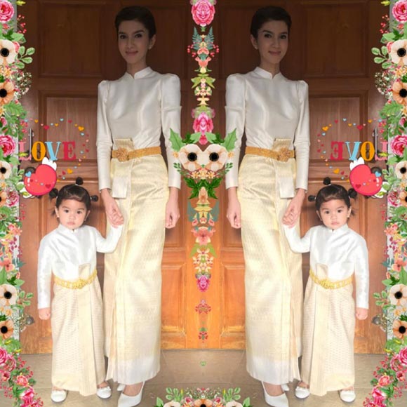 โบว์ แวนด้า น้องมะลิ ชุดไทย โบว์ แวนด้า น้องมะลิ ชุดไทย