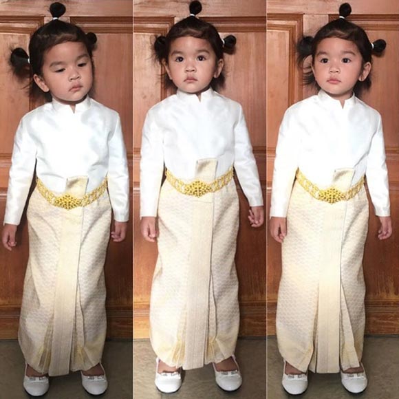 โบว์ แวนด้า น้องมะลิ ชุดไทย โบว์ แวนด้า น้องมะลิ ชุดไทย