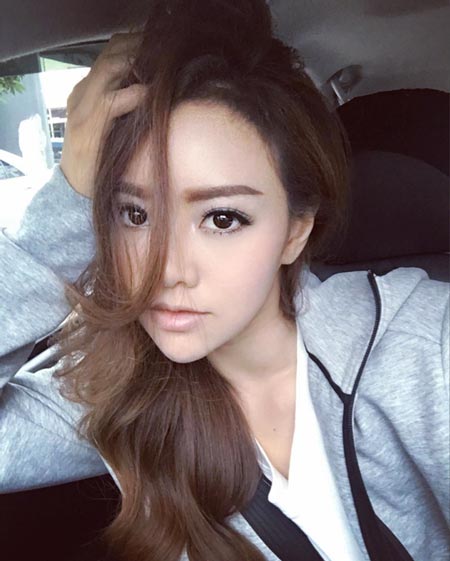 แนนนี่ Girly Berry แนนนี่ Girly Berry