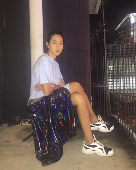 ตุ๊ก ชนกวนันท์ ชุดว่ายน้ำ ตุ๊ก ชนกวนันท์ ชุดว่ายน้ำ