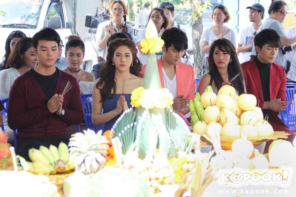 บวงสรวงละคร เพชรกลางไฟ ชั่วโมงต้องมนต์ บวงสรวงละคร เพชรกลางไฟ ชั่วโมงต้องมนต์