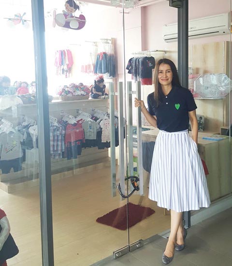 แอน ทองประสม แอน ทองประสม