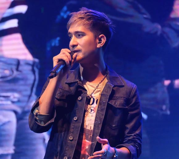 โทมัส ไจแอนท์ โทมัส ไจแอนท์