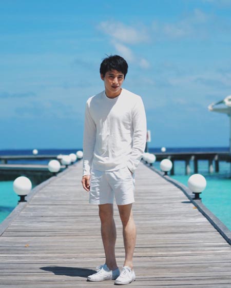 ดีเจวี รวีโรจน์ เลิศพิภพเมธา ดีเจวี รวีโรจน์ เลิศพิภพเมธา